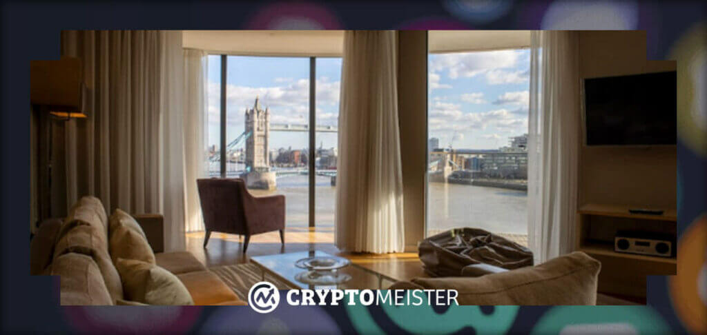 Wanted 'Crypto Queen' Tries to Sell Apartment 